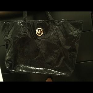 Leather Michael Kors tote!