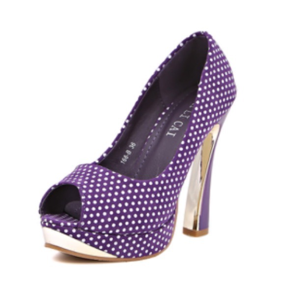 4.7" Polka Dot Peep Toe Pumps
