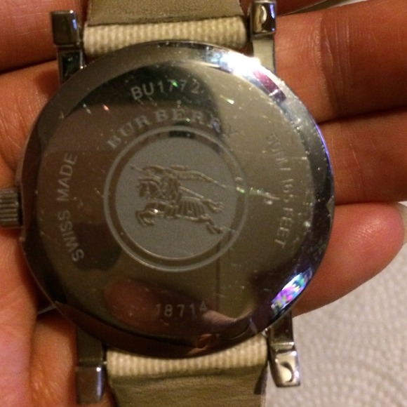 Burberry watch - Picture 2 of 3