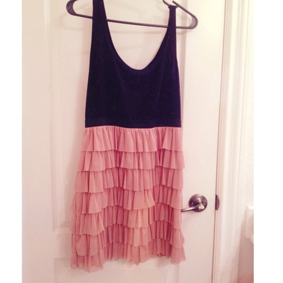 Black & Pale Pink Chiffon Layered Sun Dress