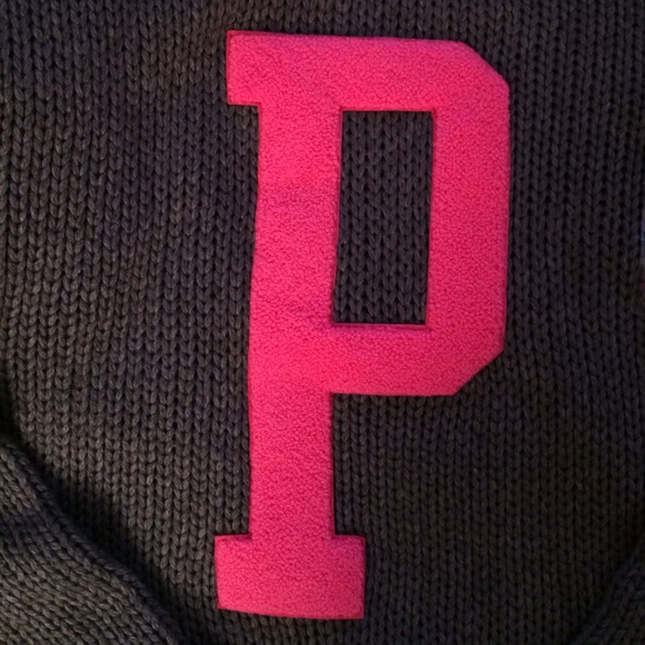 Victoria secret pink sweater💖 - Picture 2 of 2