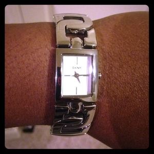 🍭Arm candy 1🍭. DKNY watch