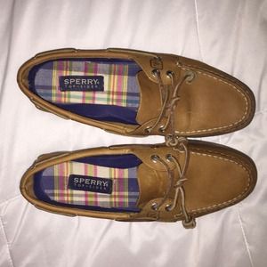 Women's Sperry Shoes