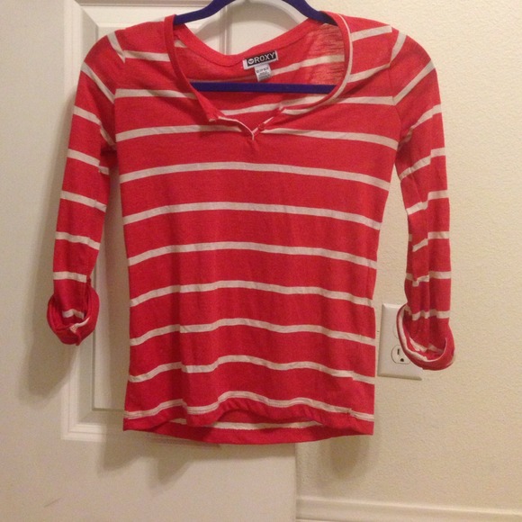 QUARTER SLEEVE ROXY SHIRT - Picture 1 of 3