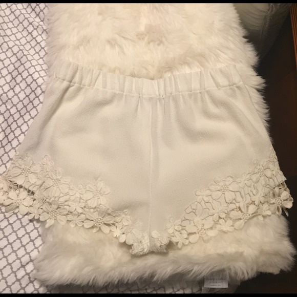 Zara Shorts