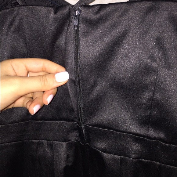 Cute Little Black Dress - Picture 4 of 4