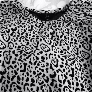 Printed black and creme/tan sweater