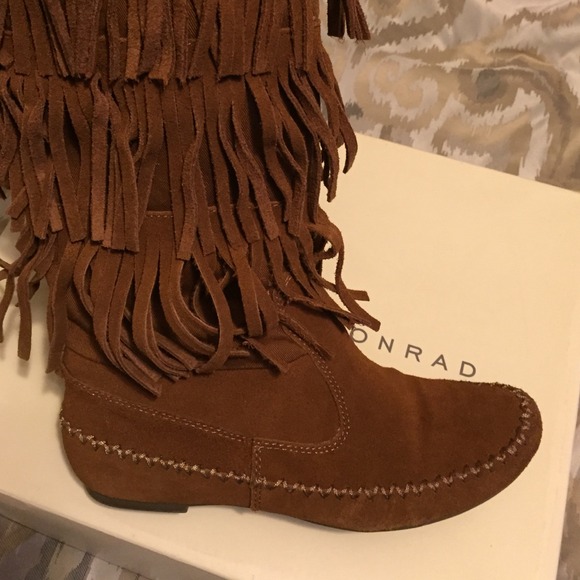 Chestnut boots
