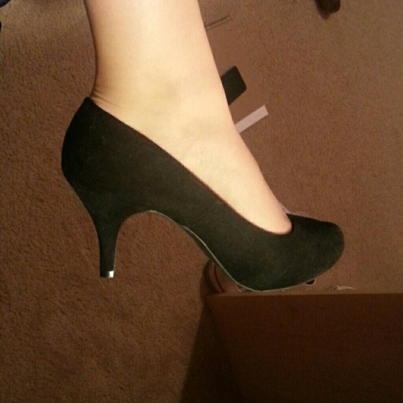 Black heels
