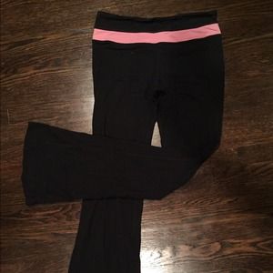 Lululemon bootcut groove pant