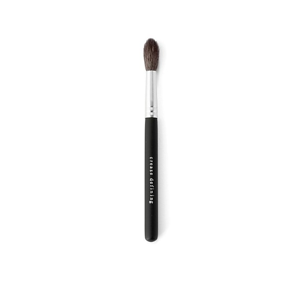 Crease defining brush, used once