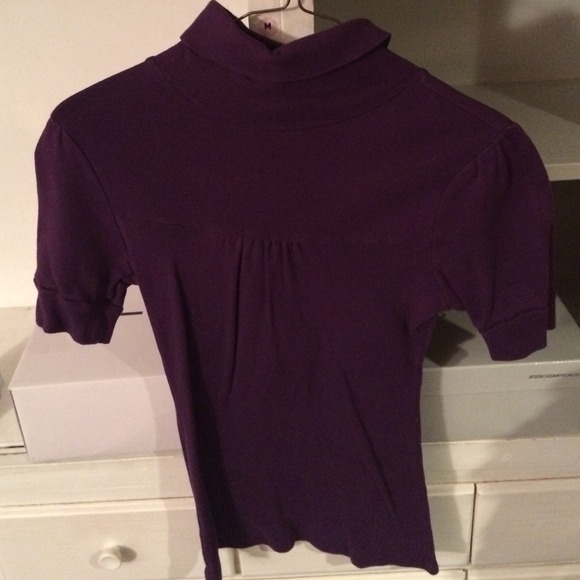 CR turtleneck tee
