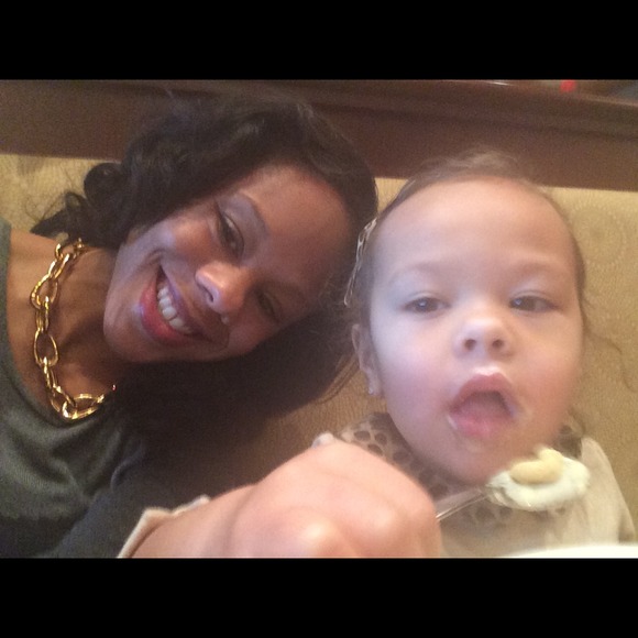 Meet Steph - Picture 2 of 4