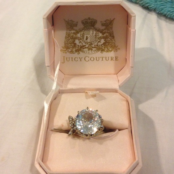 Juicy Couture cocktail ring