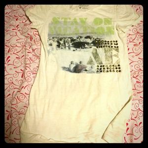 American Eagle T-shirt!
