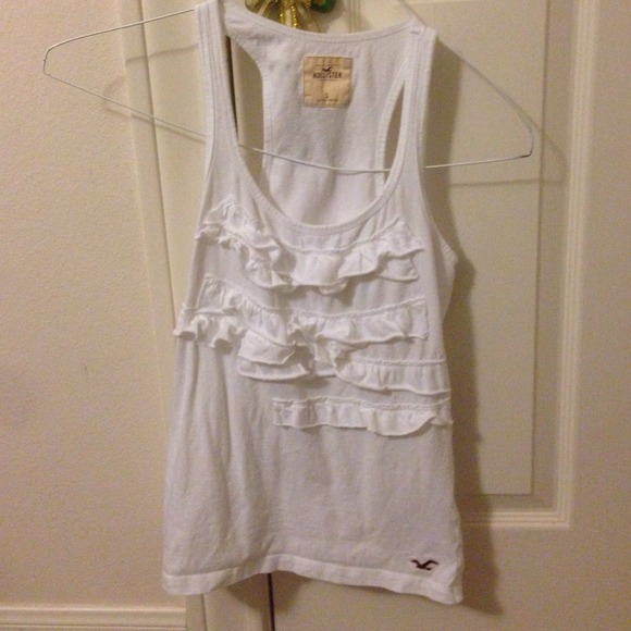 Hollister ruffled tank