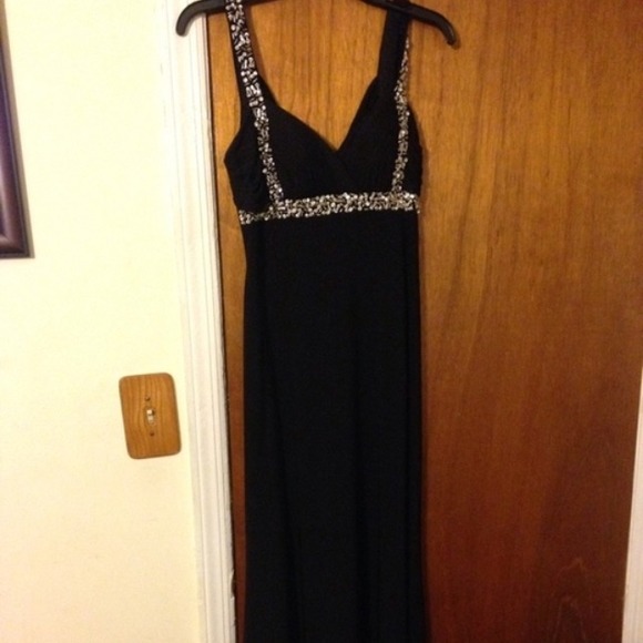 Betsy & Adam Dresses & Skirts - Betsy and Adam Prom dress!