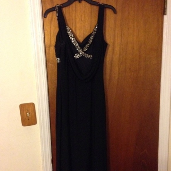 Betsy and Adam Prom dress! - Picture 2 of 2