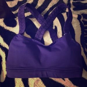 New Lululemon sports bra.