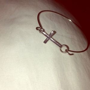 Cross bracelet