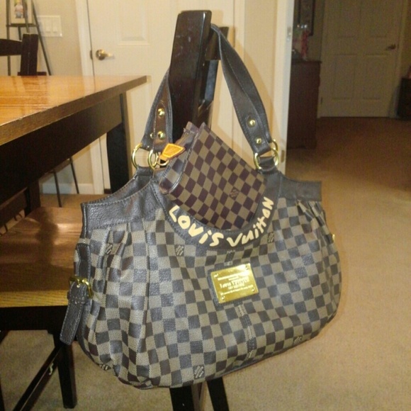 Handbag