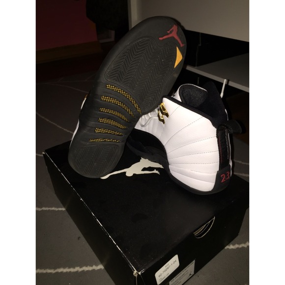 Jordan Taxi 12s - Picture 3 of 3