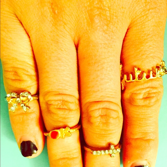 Gold Mid rings