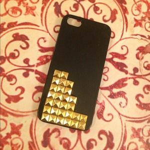 Blk iphone 5 studded case