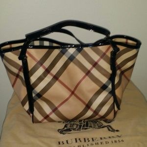 SOLD! Authentic Burberry Canterbury tote