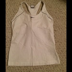 🌺SOLD!!! Nike white workout tank!