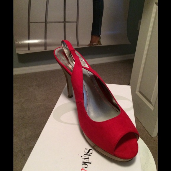 Hot Red Slingback