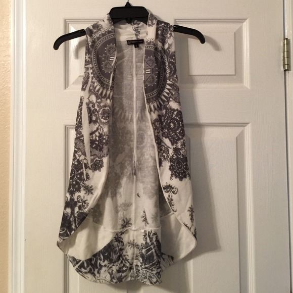 Buckle Vest