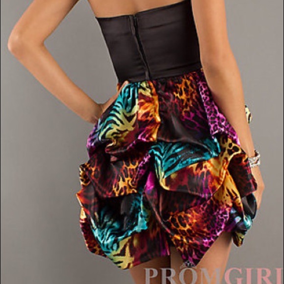Prom / Homecoming Dress - Picture 2 of 4