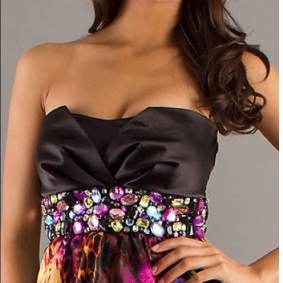 Prom / Homecoming Dress - Picture 3 of 4