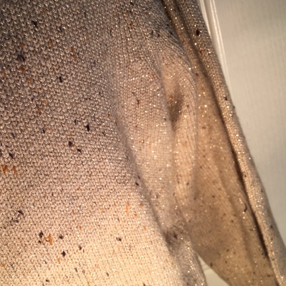 Sweater - Picture 3 of 3