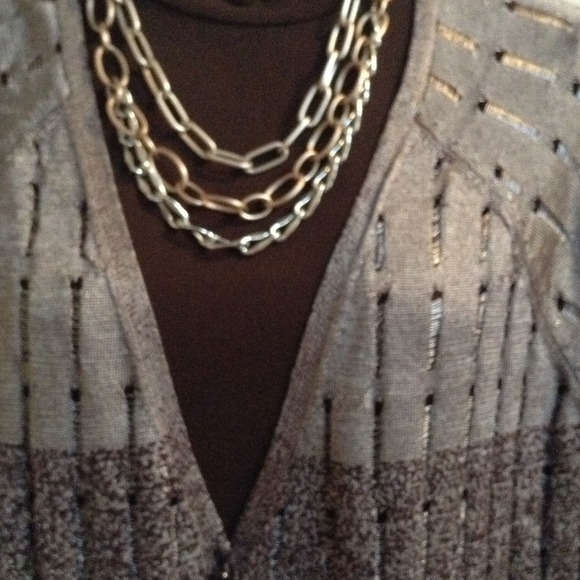 Sweater - Picture 2 of 4