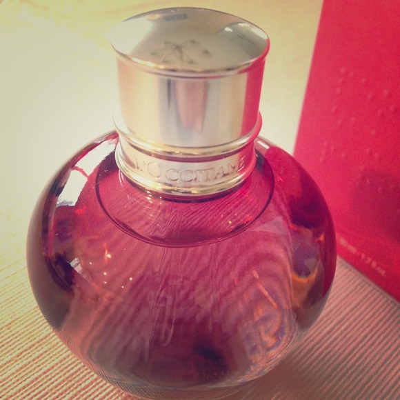 L'Occitane Pivione Flora