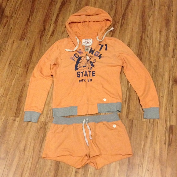 True religion sweat outfit