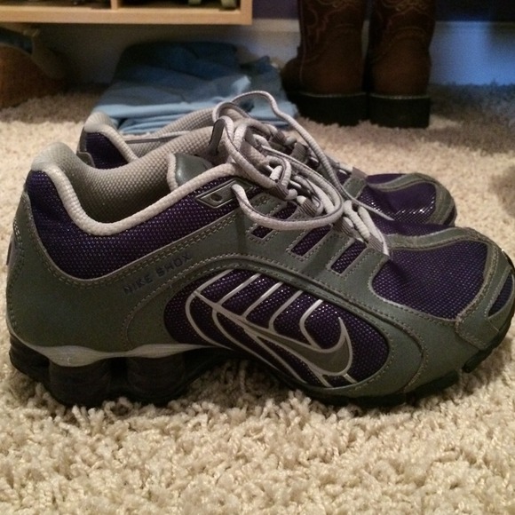 Women's Purple Sparkly Nike Shox
