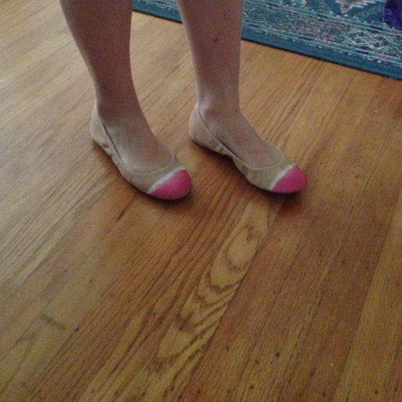 Handpainted Taika Flats - LeifNotes - Picture 2 of 7