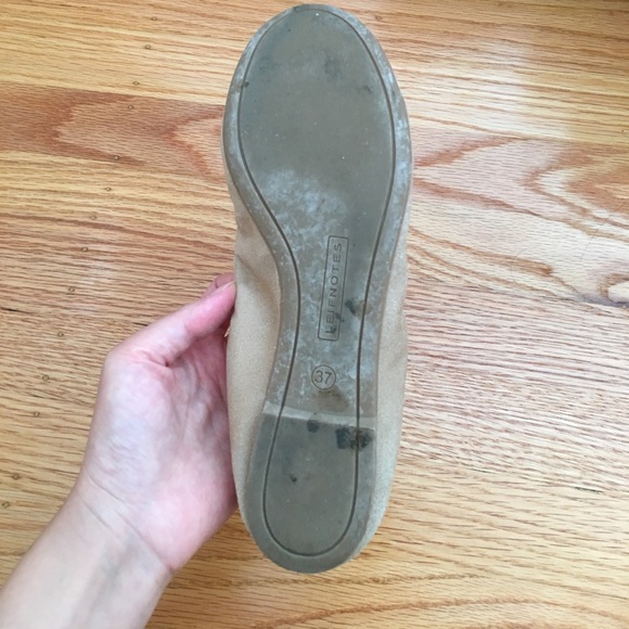 Handpainted Taika Flats - LeifNotes - Picture 6 of 7