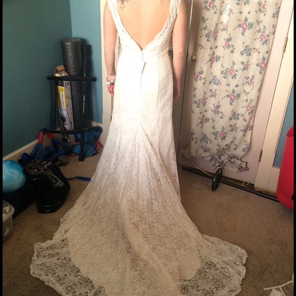 Gorgeous Champagne Wedding Dress - Picture 2 of 4