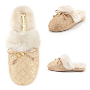 Host Pick 🌟| MICHAEL KORS AUTHENTIC SLIPPERS