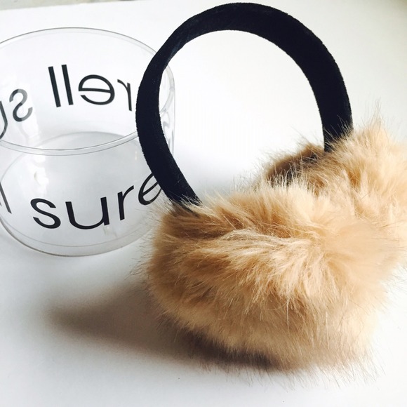 🎉HP🎉 Surell Earmuffs