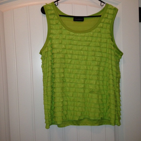Ruffle top