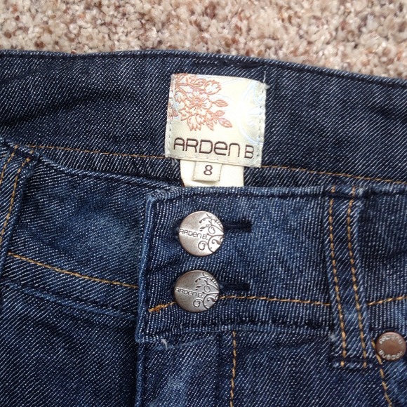 Jeans - Picture 3 of 4