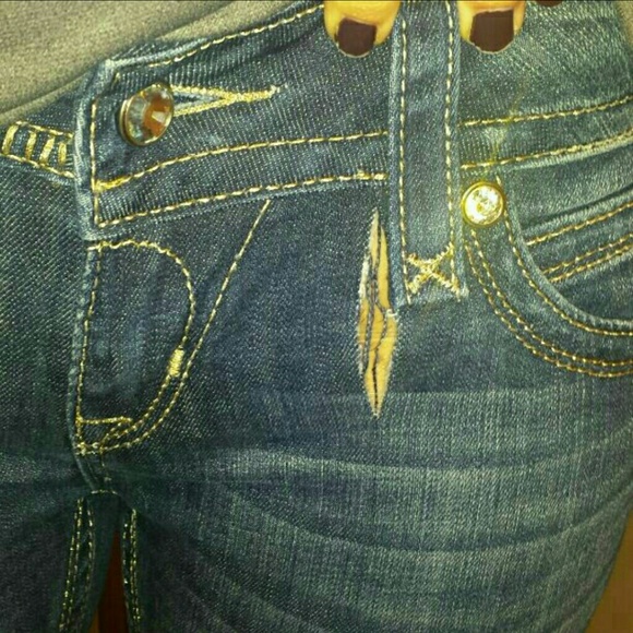 SOLD ON MER - Picture 3 of 3