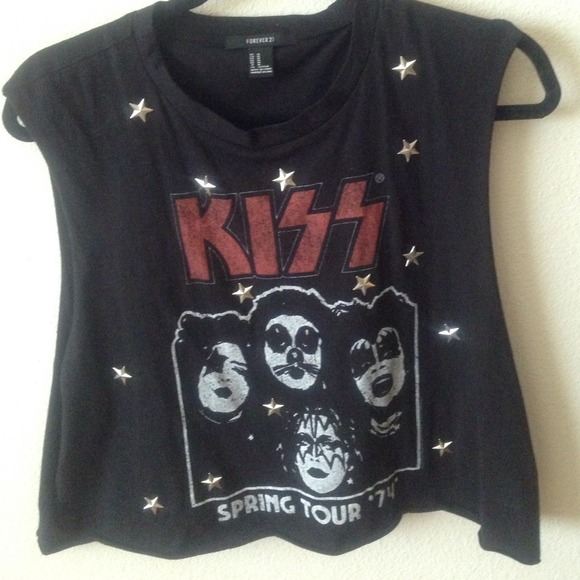 Kiss muscle tee shirt