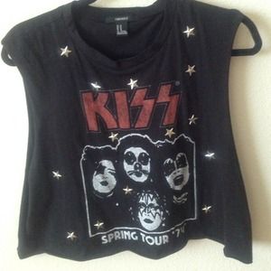 Kiss muscle tee shirt