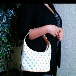 Dooney and bourke handbag